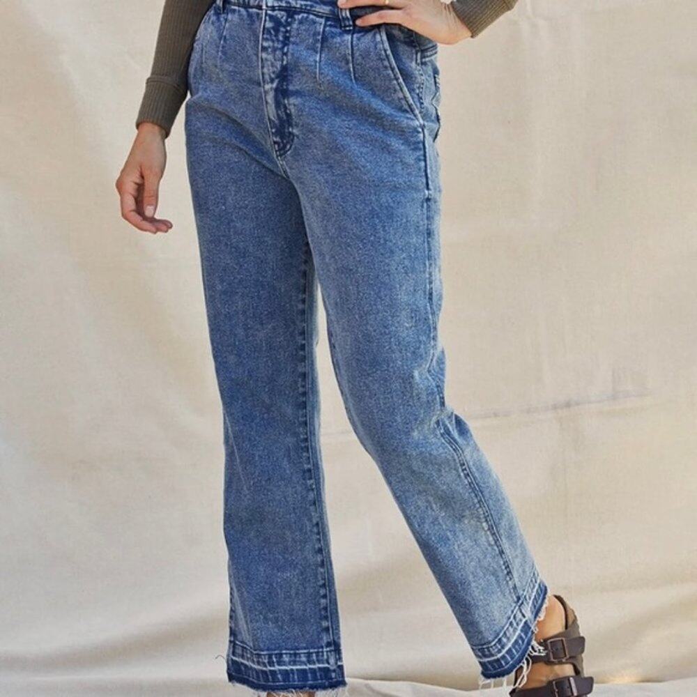 Faherty Rikki Jean in Indigo Size 28 Medium Light Wash | Size 28